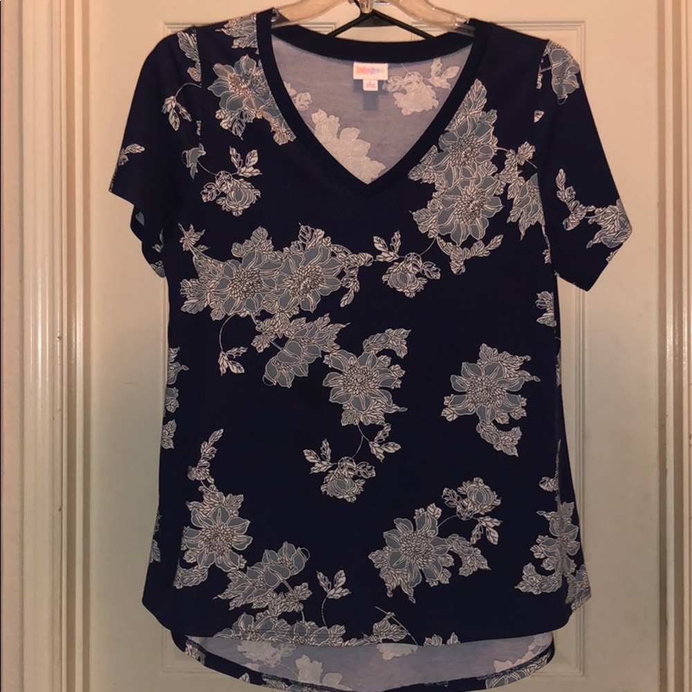 LuLaRoe Christy T-shirt